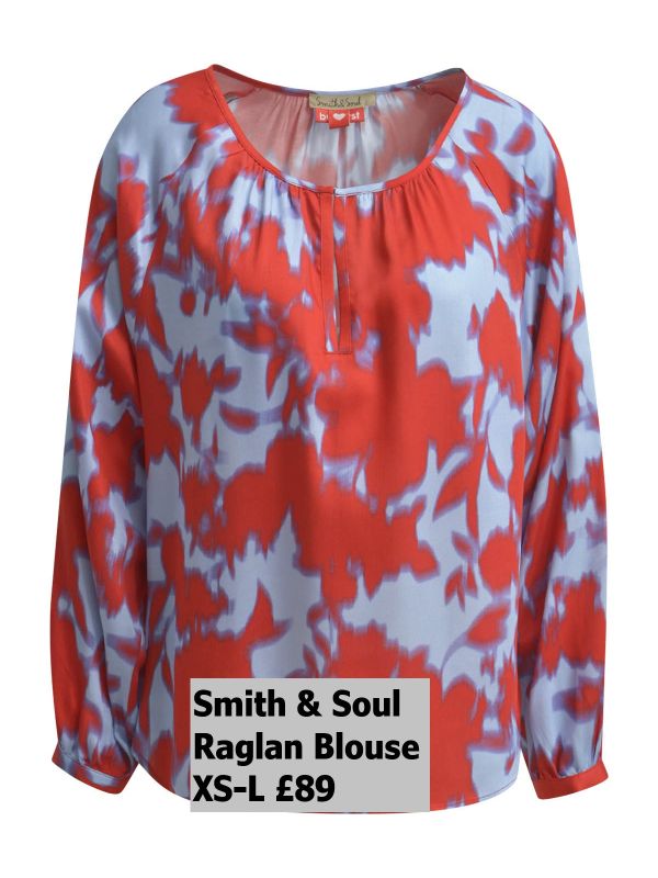 0225 0200 Deep Raglan Blouse Sky Print XS L £89