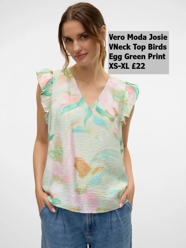 10303762 Josie V Neck Top Birds Egg Green Myra Print XS XL £22 Model 2