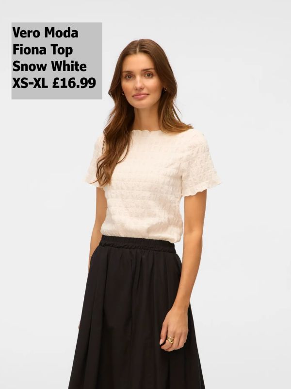 10337090 Fiona Ss Top Snow White XS XL £16.99