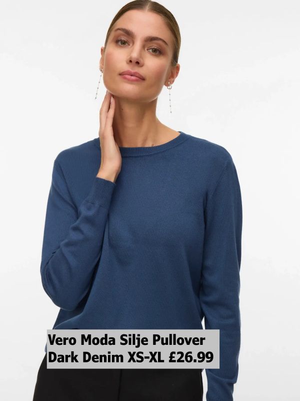 10343875 Silje Oneck Pullover Dark Denim XS XL £26.99 Model 3