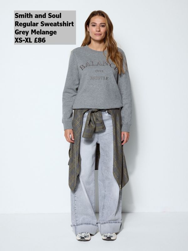 1125 1125 Regular Sweatshirt 3d Embroidery Grey Melange XS XL £86 Model 1