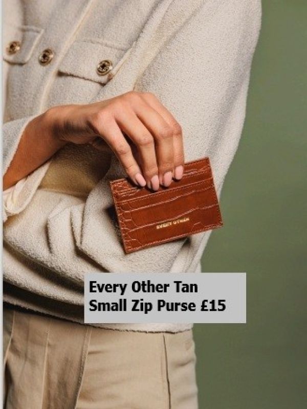 12084-Tan-Small-Zip-Purse-15