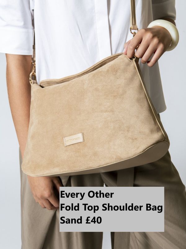 12115-Fold-Top-Shoulder-bag-40-Sand