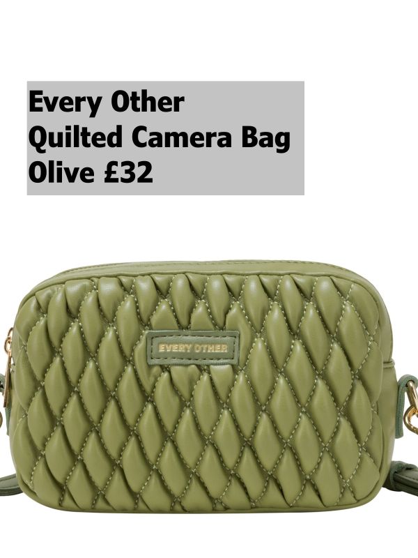 12162-Quilted-camera-bag-32-olive