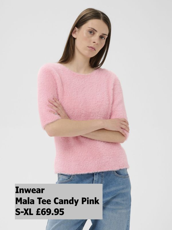 30112402 Mala Tee Candy Pink S XL £69.95 Model 4