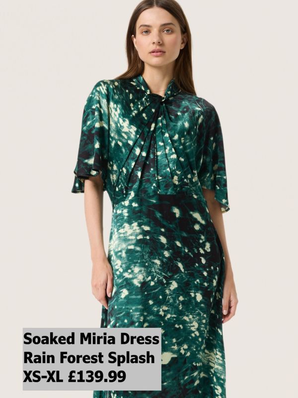 30407676 Miria Dress Rain Forest Splash XS L £139.99 Model 3