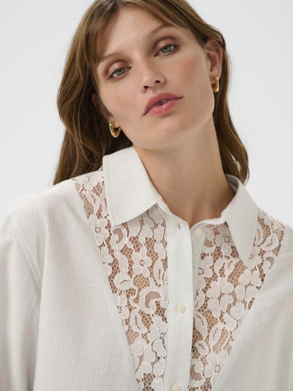 30409031 Alessia Shirt White W India Ink XS XL £74.99 Model 1