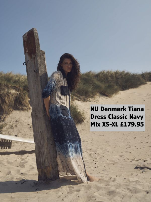 7938 23 Tiana Dress Classic Navy Mix XS XL £179.95 Model 4