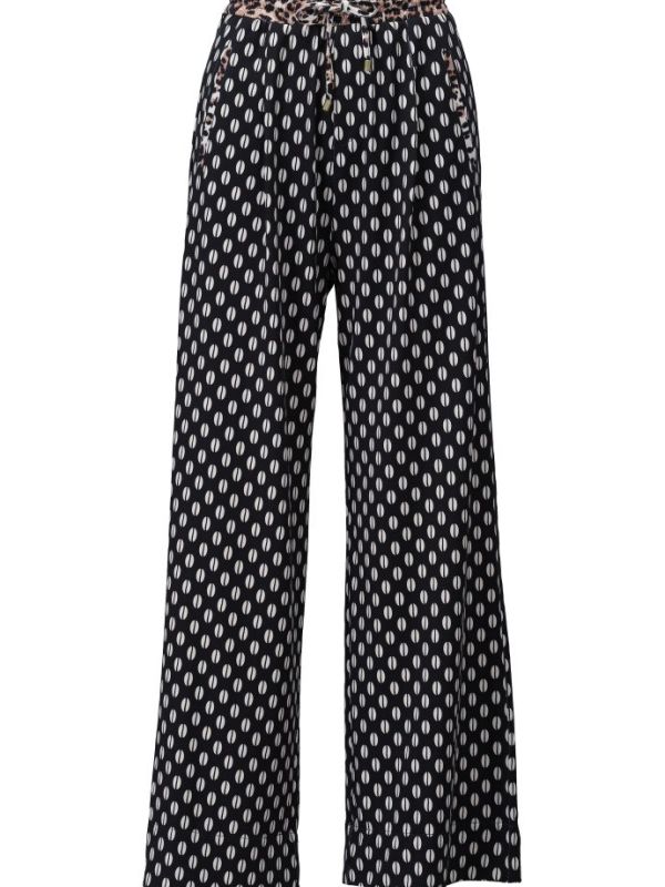 B325-P059-Wide-Pants-with-design-XS-XXL-70
